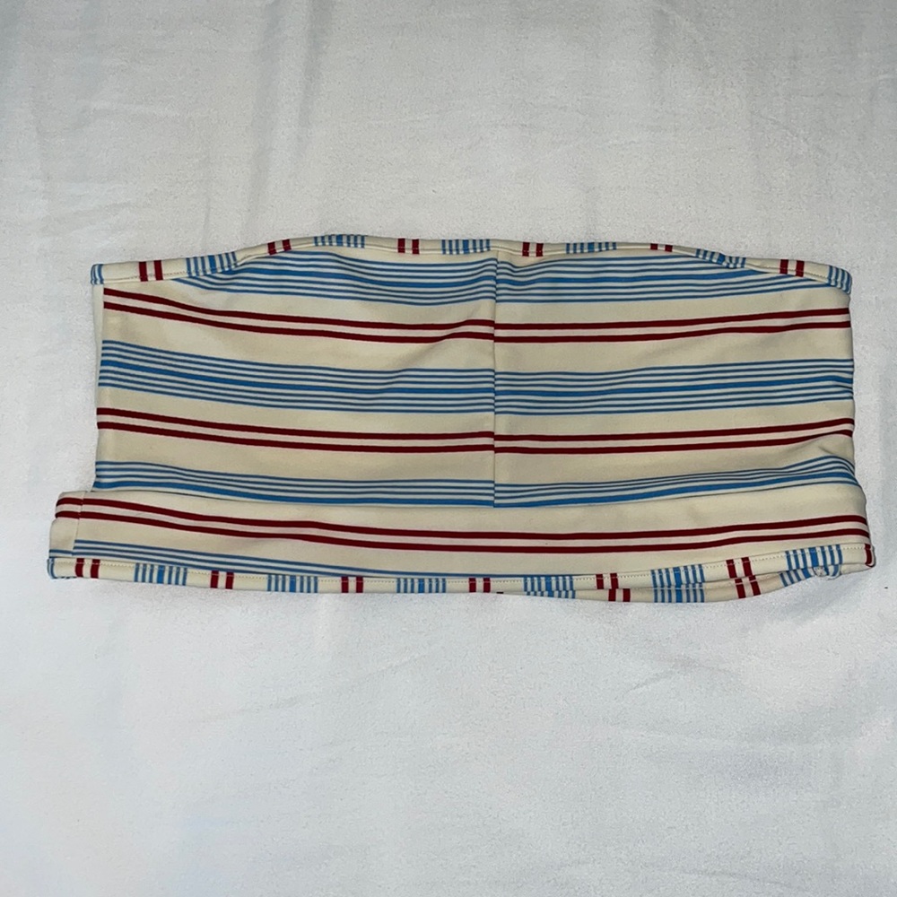 Strapless bikini top